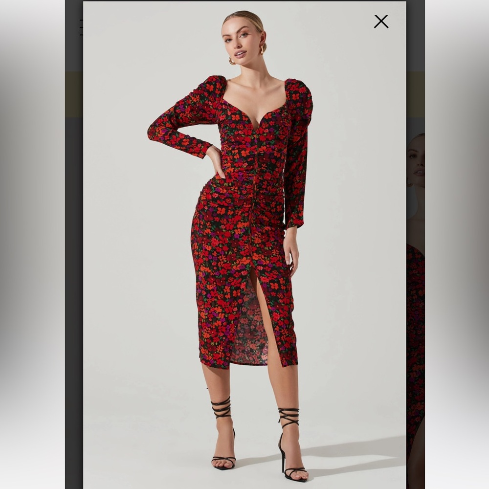 Astr the Label ~ Jamila Floral Midi Dress